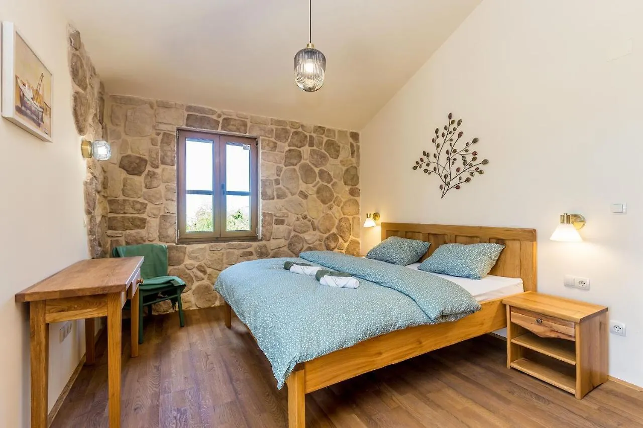Rustic Villa Bellamare Linardici Croatia